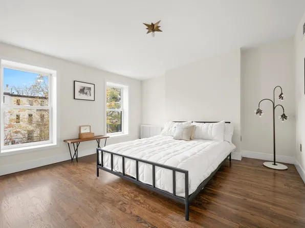 203 Huntington Street image 12 of 15