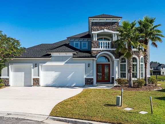 2nd image of 3393 OGLEBAY Drive