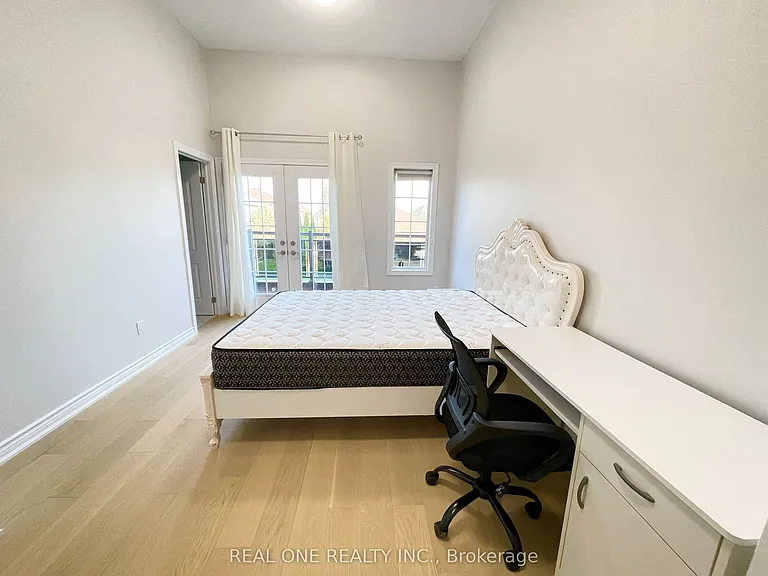 485 English Rose Ln #ONE ENSUITE ON SECON — Photo 8