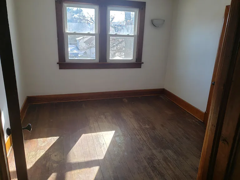 512 Pierce St — Photo 4
