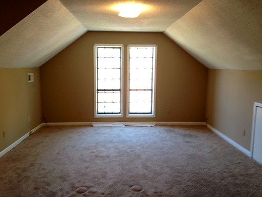 4th image of 6350 Thistlebrook Dr
