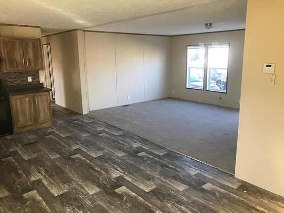 Open kitchen, dining and living room