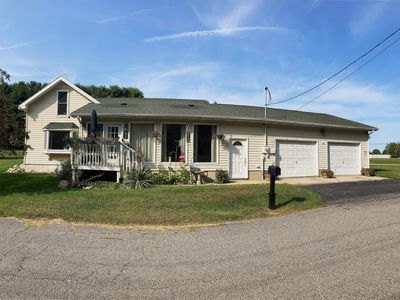651 E Forest St, Edmore, MI, 48829