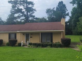 219 Cosby Dr, Lagrange, GA 30241