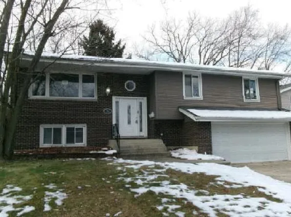 17012 Magnolia Dr, Hazel Crest, IL 60429