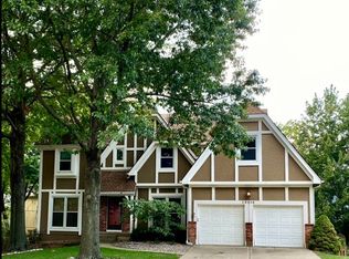 12410 Mastin St, Overland Park, KS 66213