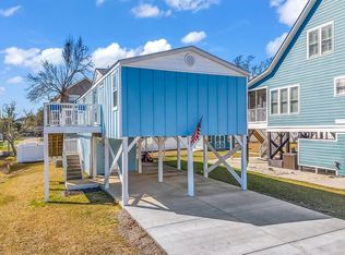 251 Calhoun Dr, Murrells Inlet, SC 29576