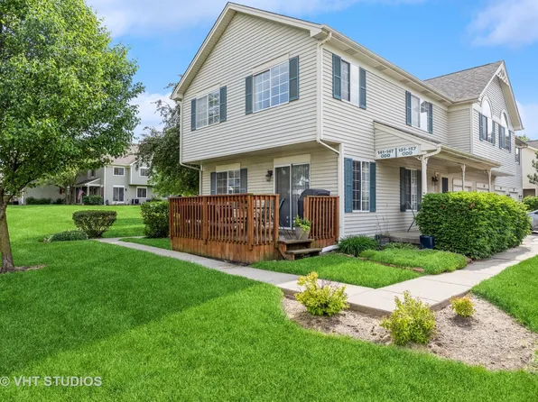 141 Village Creek Dr Unit 141, Lake In The Hills, IL 60156