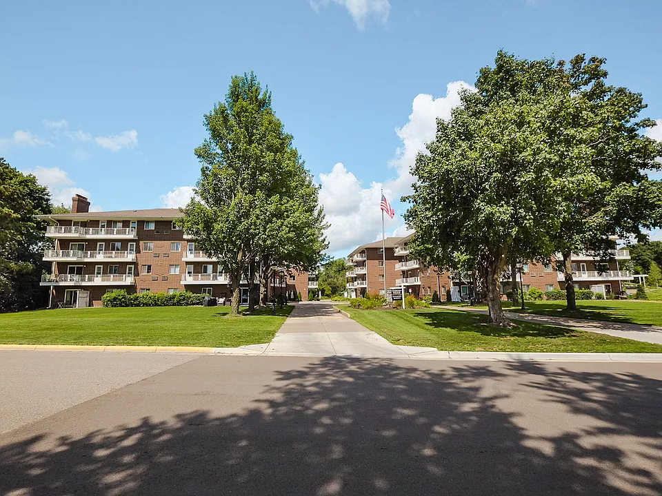 Parkview Court
