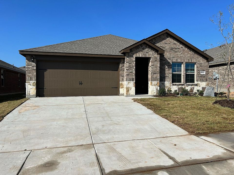 1st image of 2812 Jasmine Dr