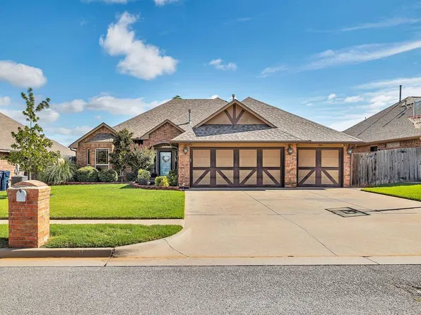 716 Evening Dr, Yukon, OK 73099