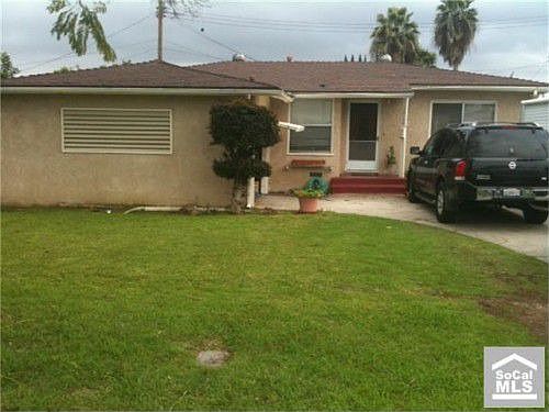 2nd image of 14154 Glengyle St
