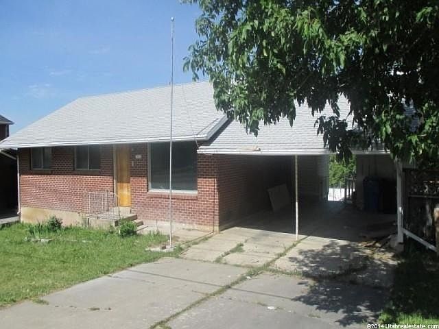 2nd image of 2751 Washington Blvd