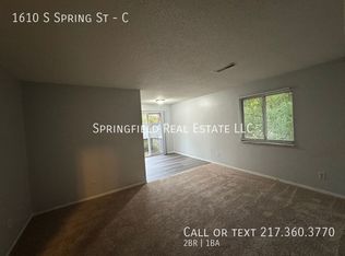 1610 S Spring St APT C, Springfield, IL 62704
