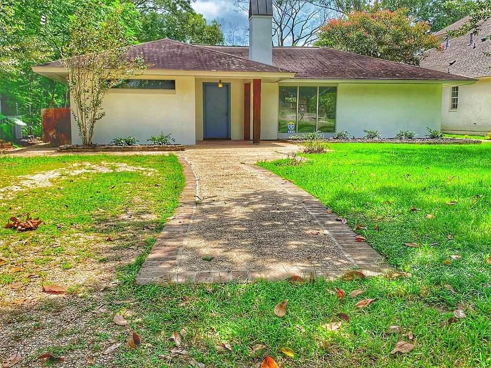 5933 Chandler Drive