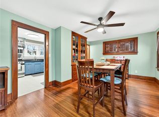 412 S Lincoln Rd, East Rochester, NY 14445