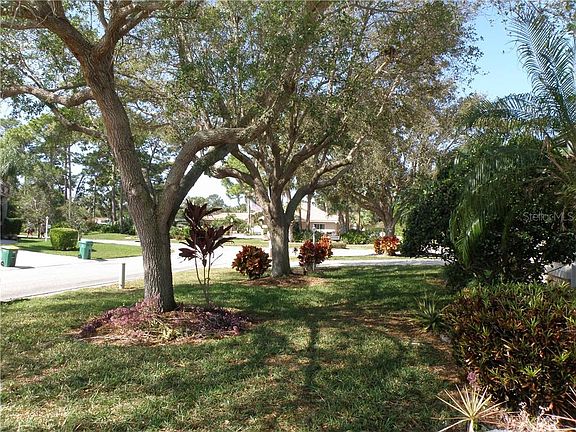 5th image of 8408 Gateway Ct
