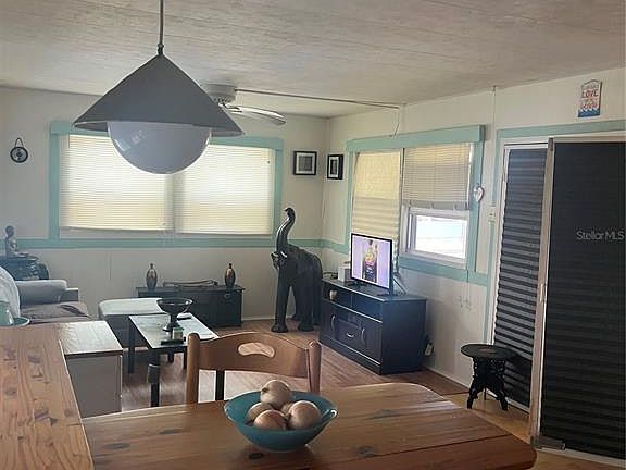 4th image of 34188 CANAL DRIVE N