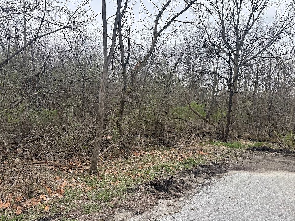 1st image of 22828 Frederick Rd