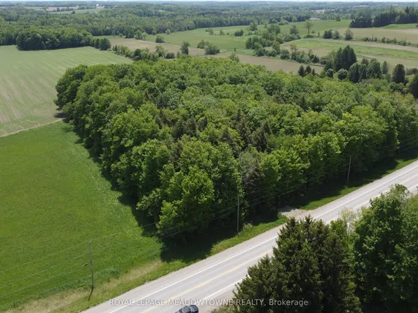 8949 Wellington Rd #22, Erin, ON N0B 1Z0
