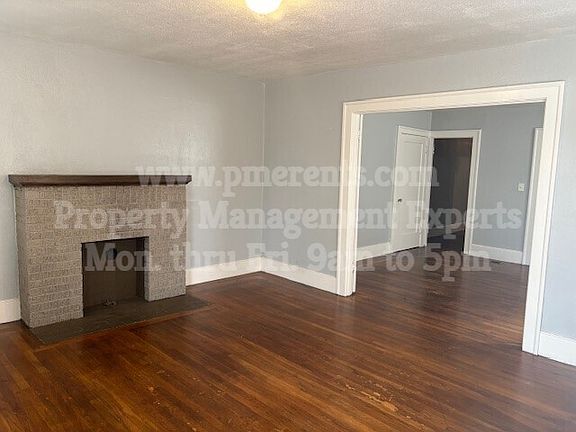 3rd image of 128 E Pine St #128