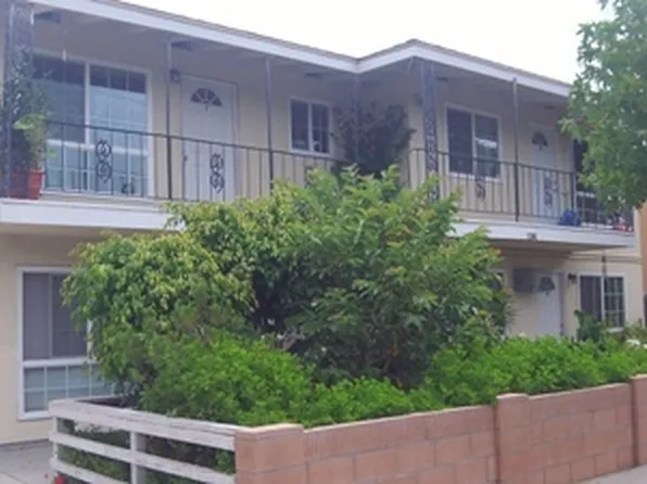 132 E Bay St, Costa Mesa, CA