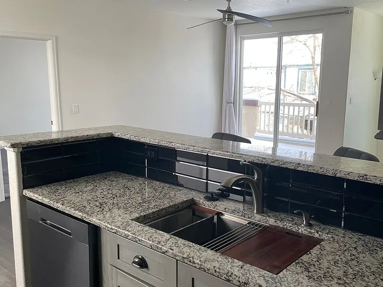 2402 Parkfront Dr #I — Photo 23