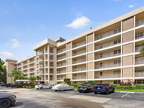2901 S Palm Aire Drive #610, Pompano Beach, FL 33069