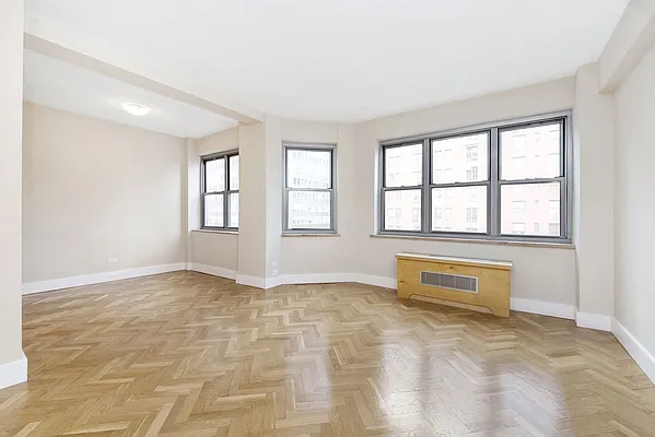 Rented by Compass | media 11