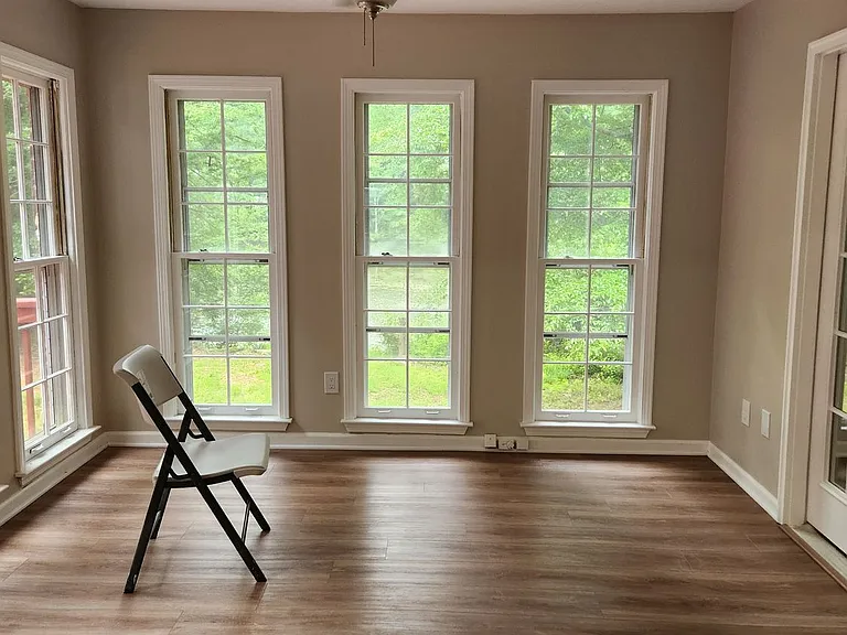 130 Sandy Dr — Photo 10