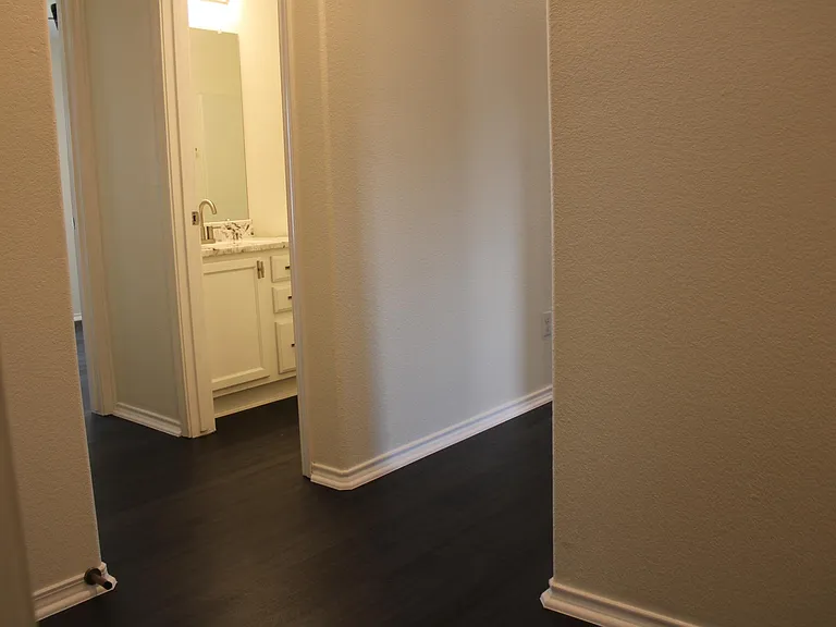 916 Watson Way — Photo 26