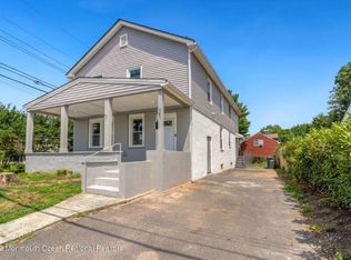 101 Peach St, Tinton Falls, NJ 07724
