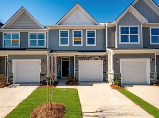 422 Duskywing Dr, Goose Creek, SC 29445