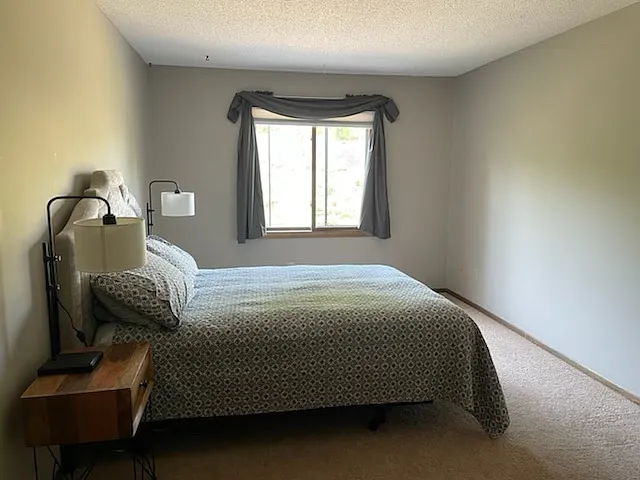 939 Sherwood Rd — Photo 7