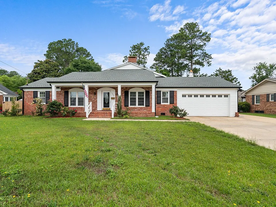 1505 Fairview St