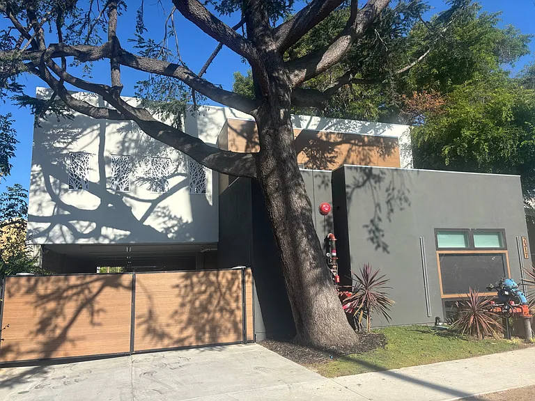 2317 Olive Ave #D — Photo 22