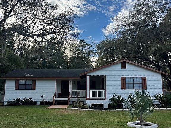 3rd image of 512 Stallings Ave