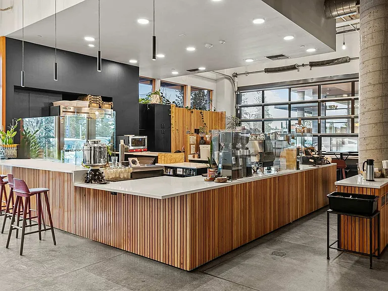 The Hixon at Westside Yard — Photo 9