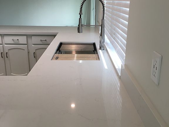 Beautiful Quartz countertop