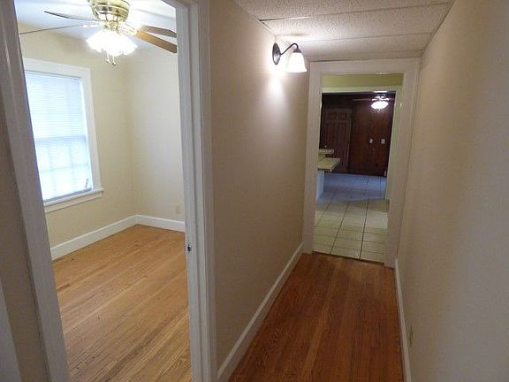 4th image of 1006 Eaton St #A