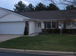 403 Rivers Edge Dr, Huron, OH 44839