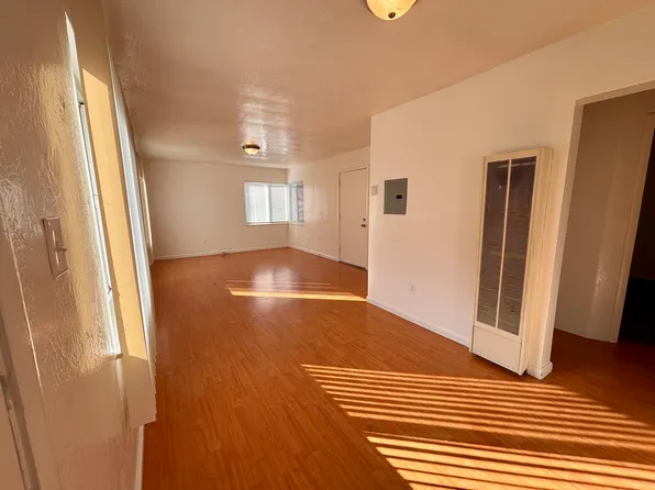 8638 Macarthur Blvd, Oakland, CA