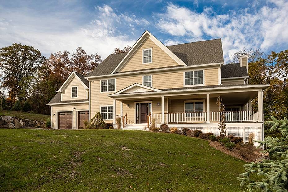 1st image of 4 High Hill Farm Pl
