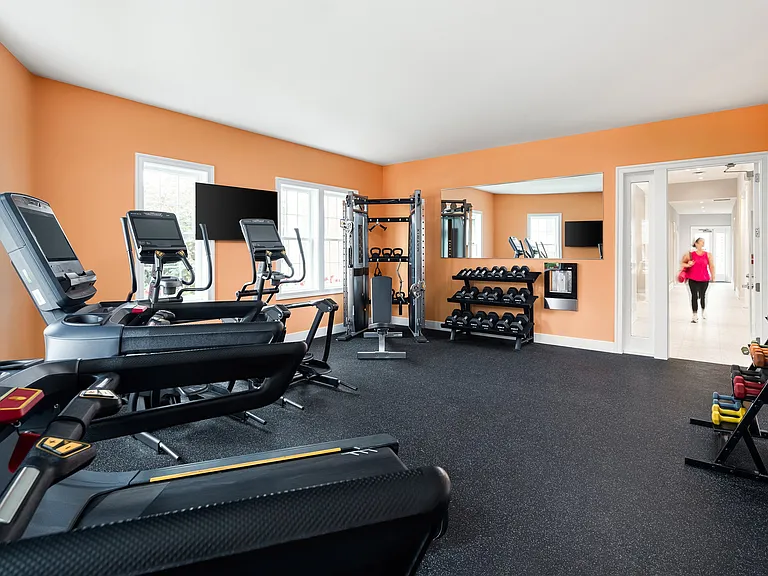 Chadwick Manor Townhomes — Photo 22
