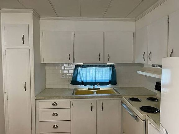 3rd image of 7349 Ulmerton Rd Lot 214