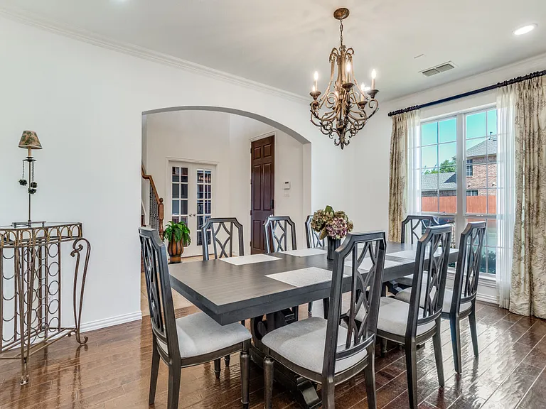 7110 Waterbury Dr — Photo 15