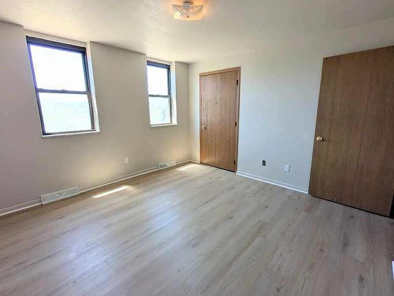 3227 Hardie Way — Photo 6
