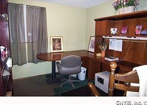 Bedroom/Office