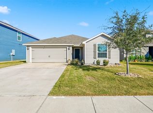 106 Lady Bird Ct, Venus, TX 76084