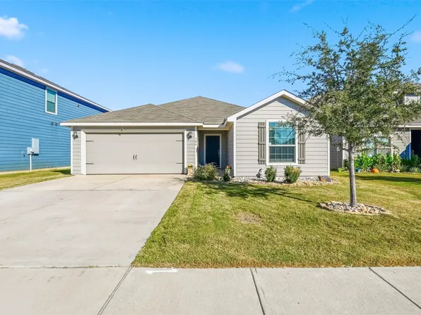 106 Lady Bird Ct, Venus, TX 76084